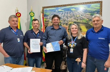 Reunião com Entrega de Relatório da EMATER