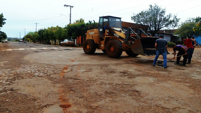 Recuperação do Asfalto em Algumas Ruas da Cidade