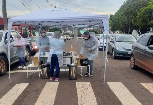 Drive Thru Vacinação contra a COVID