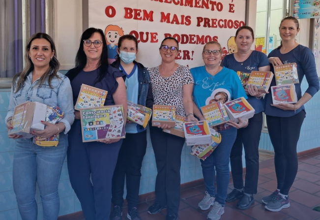AQUISIÇÃO DE PLAYGROUND E MATERIAIS DIDÁTICOS PARA A EMEF SÃO JOSÉ