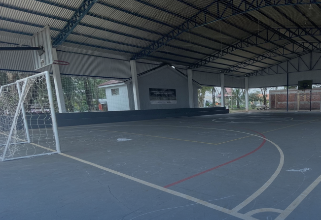 MODERNIZAÇÃO E INFRAESTRUTURA QUADRA COBERTA NA PRAÇA