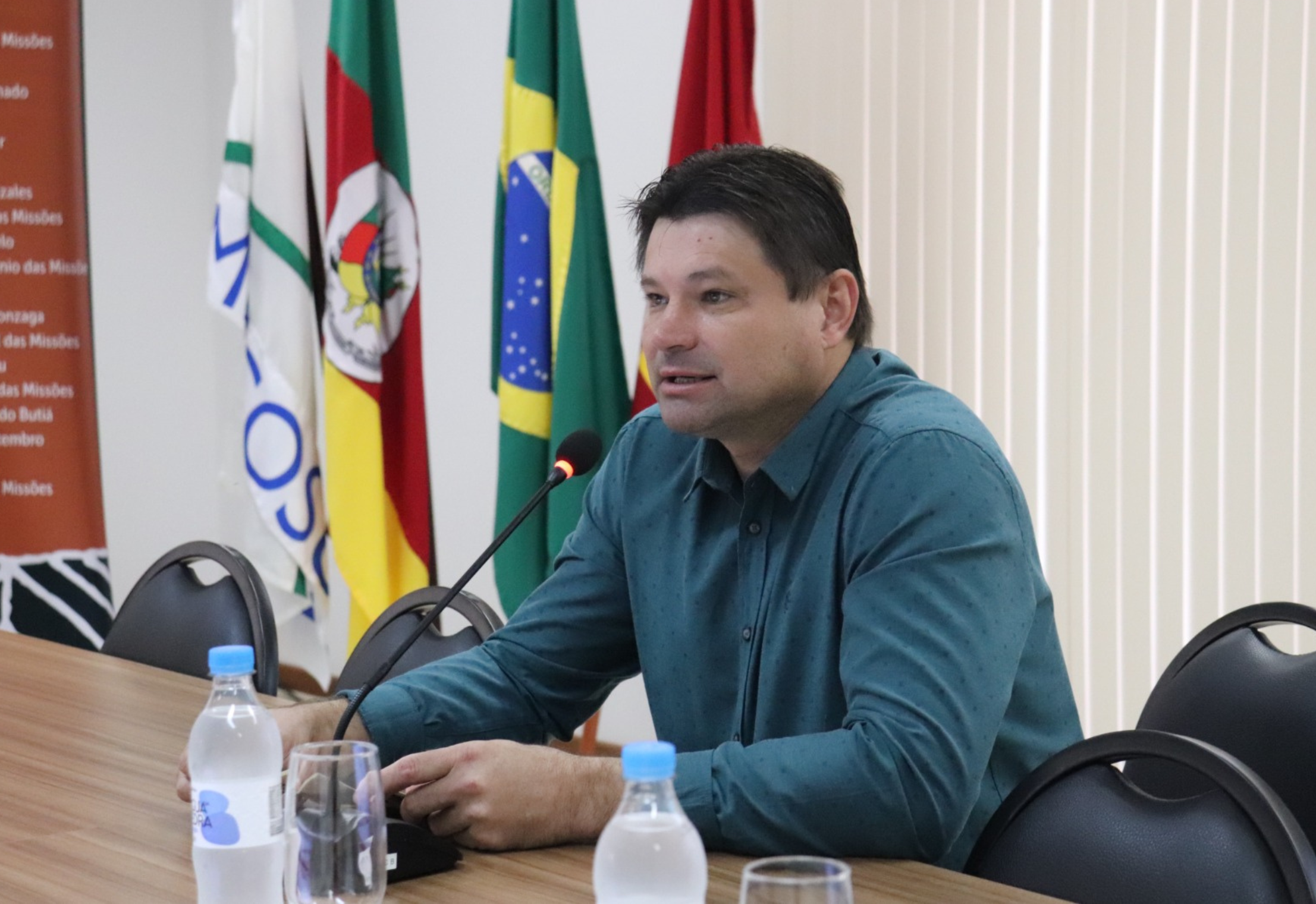 REUNIÃO DETUR e DIVULGAÇÃO FESTIVIDADES DO MUNICÍPIO